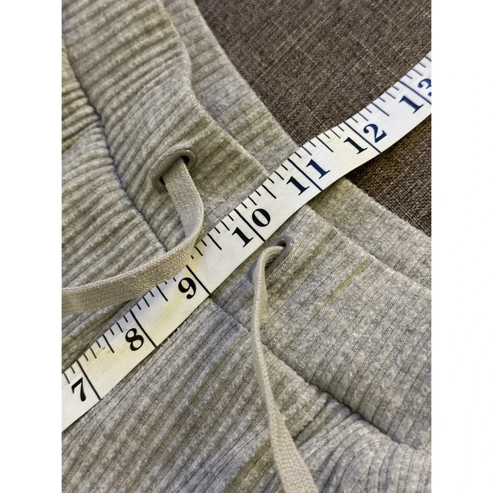 Alo Yoga Muse Ribbed Jogger Pants Small Heather Grey Drawstring Loungewear
